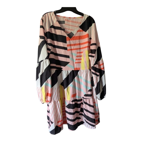 Colorful, Geometric Patterned, Long Sleeve Dress. Size XL. - Picture 3 of 11